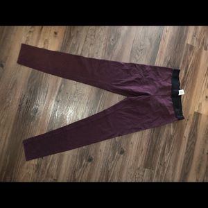 Maroon leggings